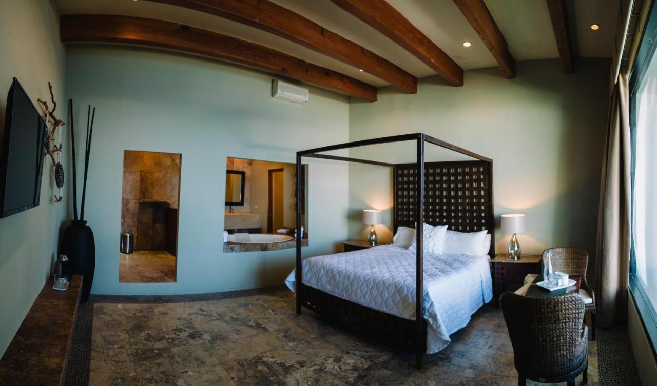 Hotel Casa Natalie Ensenada Esterno foto